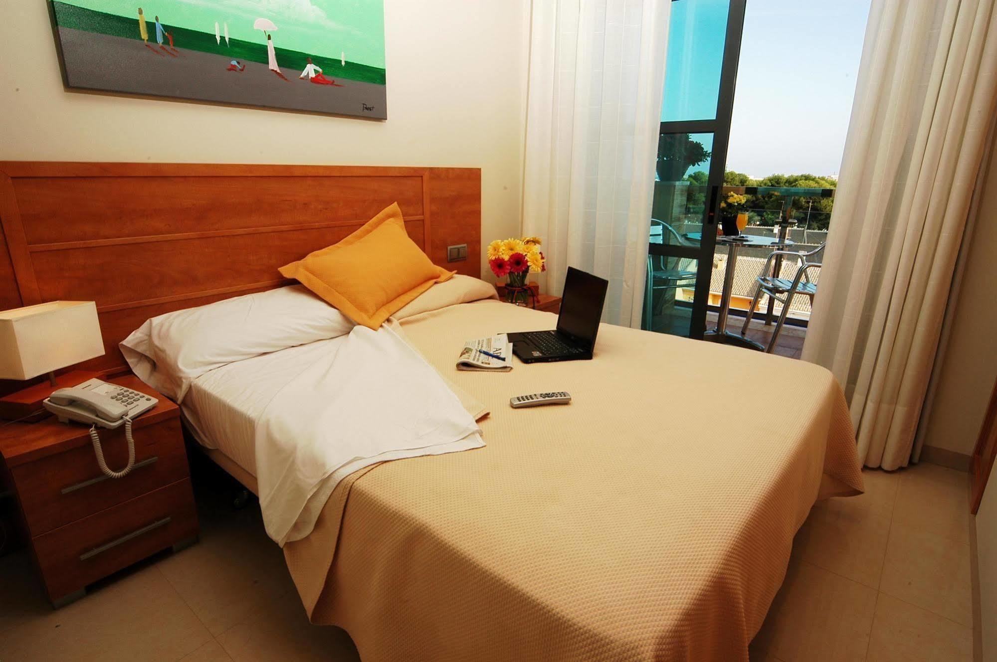 Aparthotel Bahia San Pedro del Pinatar Eksteriør billede